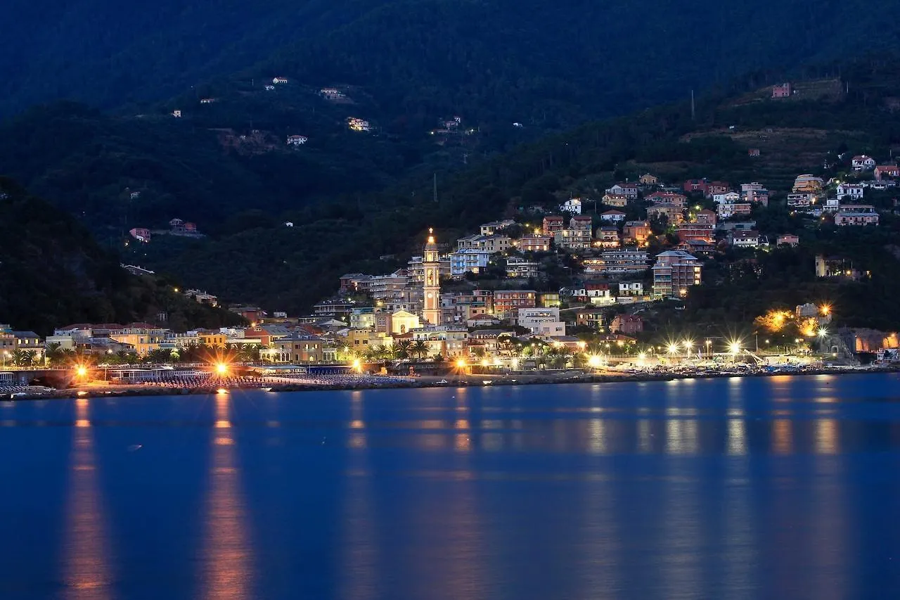 Hotel La Vigna Moneglia