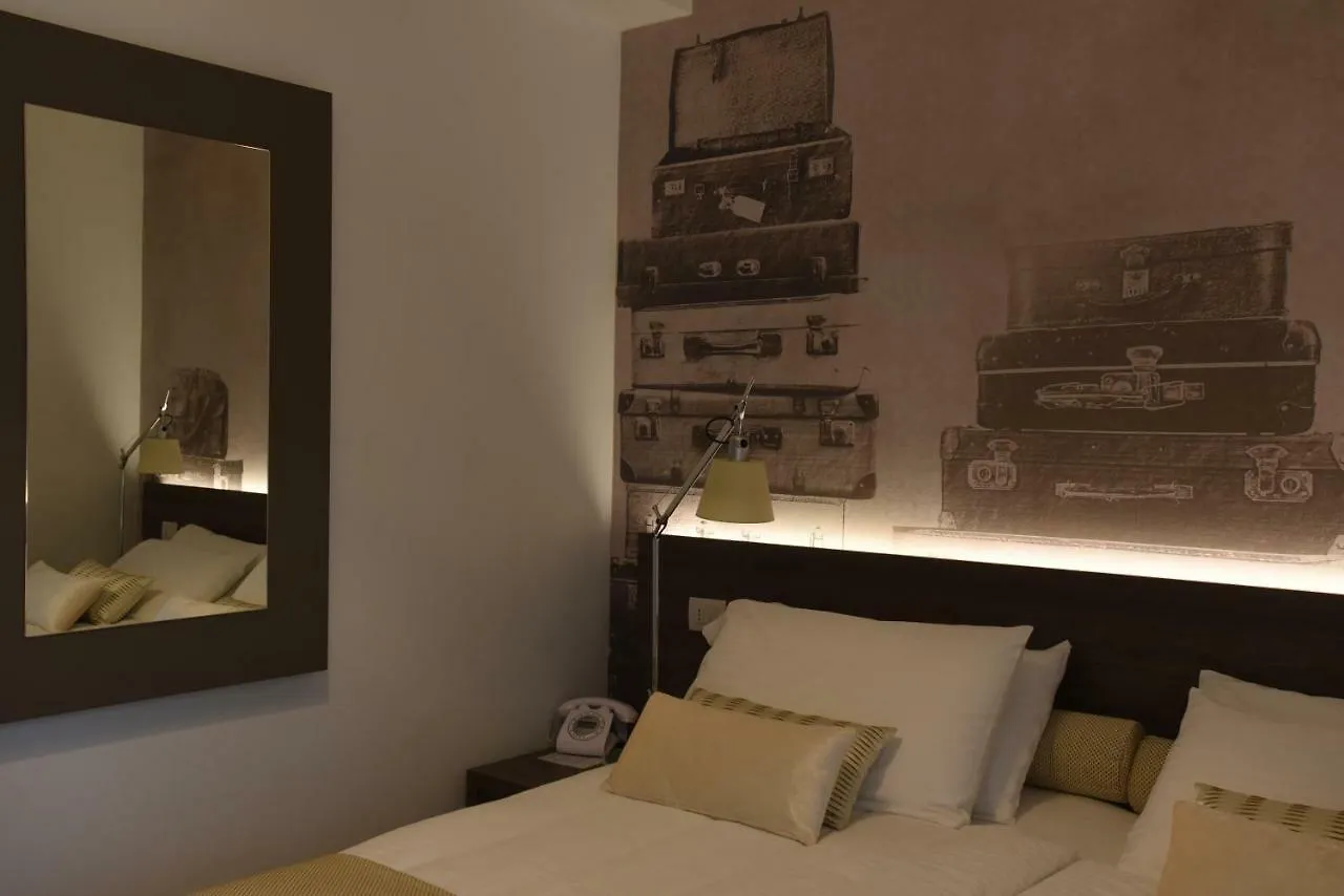 ***  Hotel La Vigna Moneglia Italia